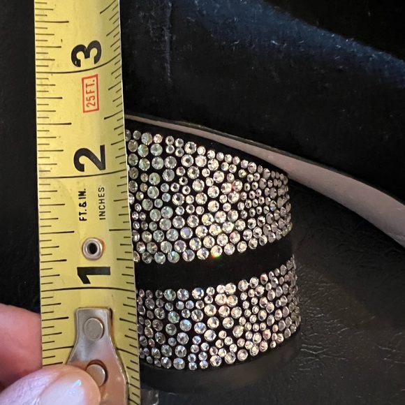 Stuart Weitzman NWT  size 6.5 black suede pull on booties. Perfect heel - Picture 8 of 8